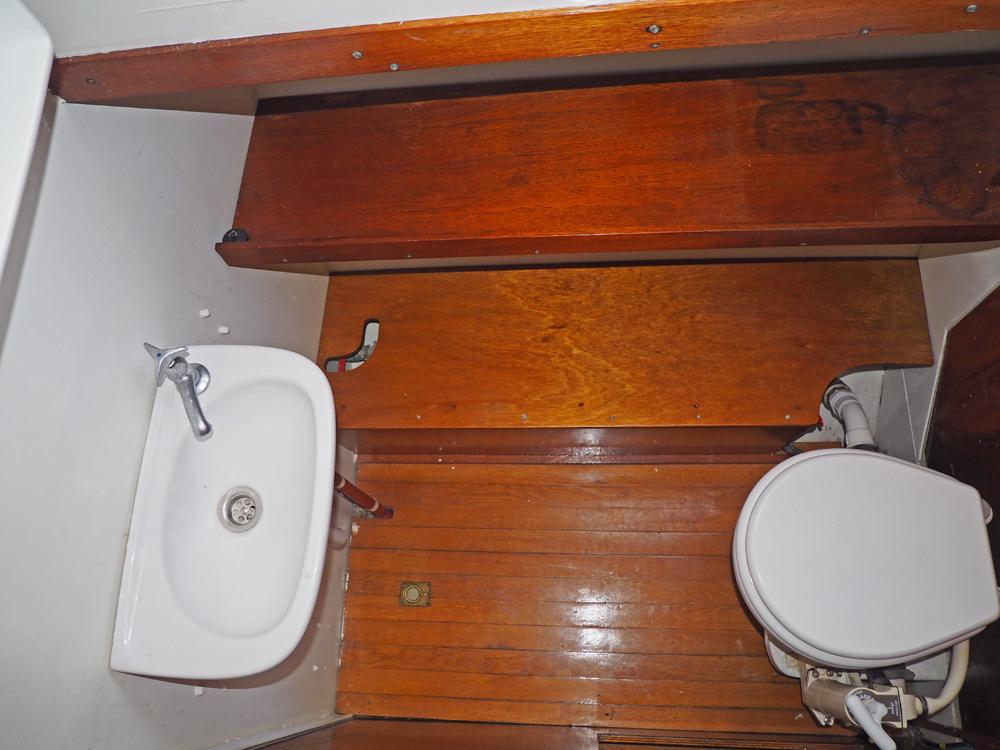 Salon, H&eacute;bergements